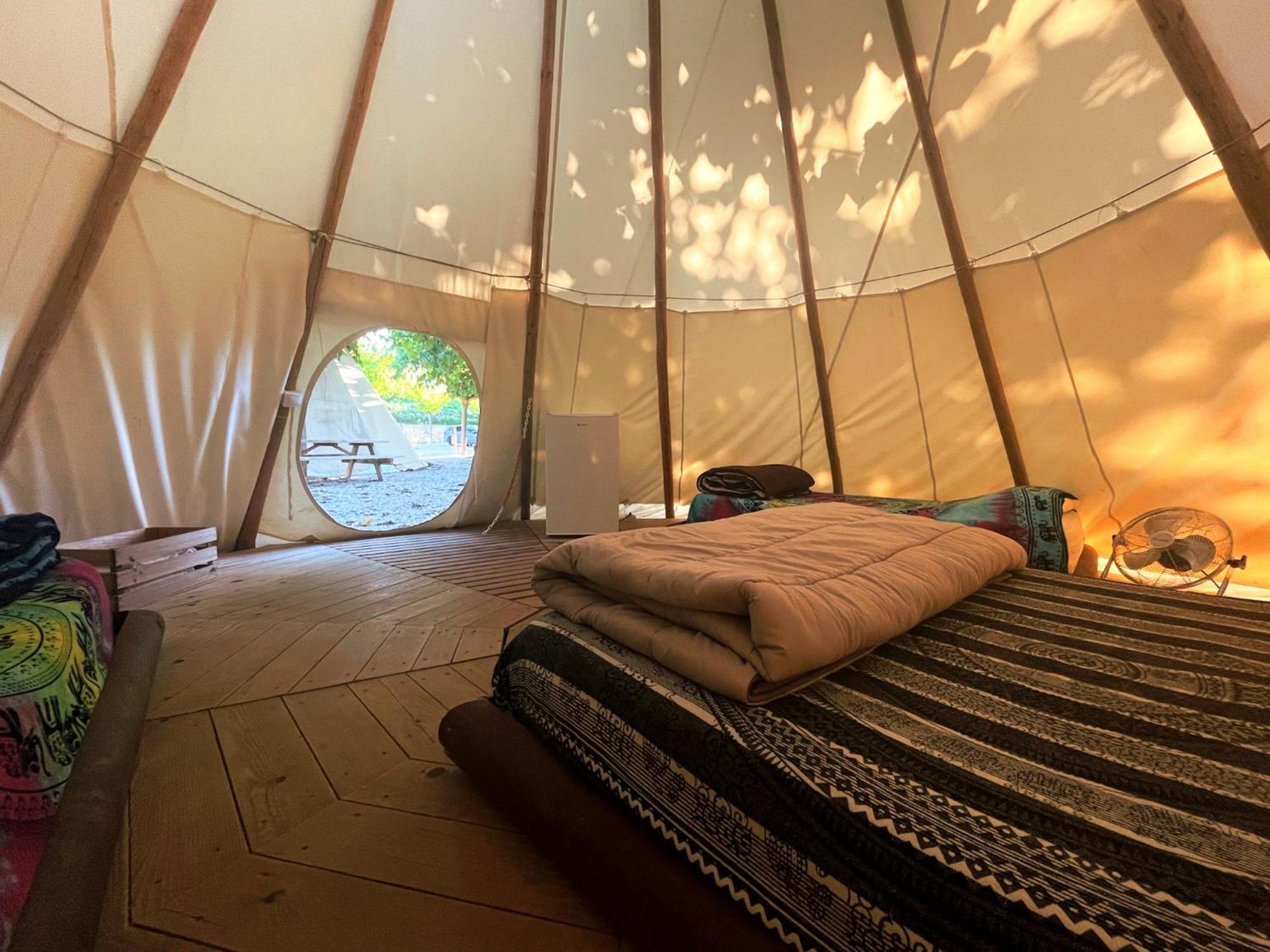 Camping El Roble Valderrobres Dış mekan fotoğraf