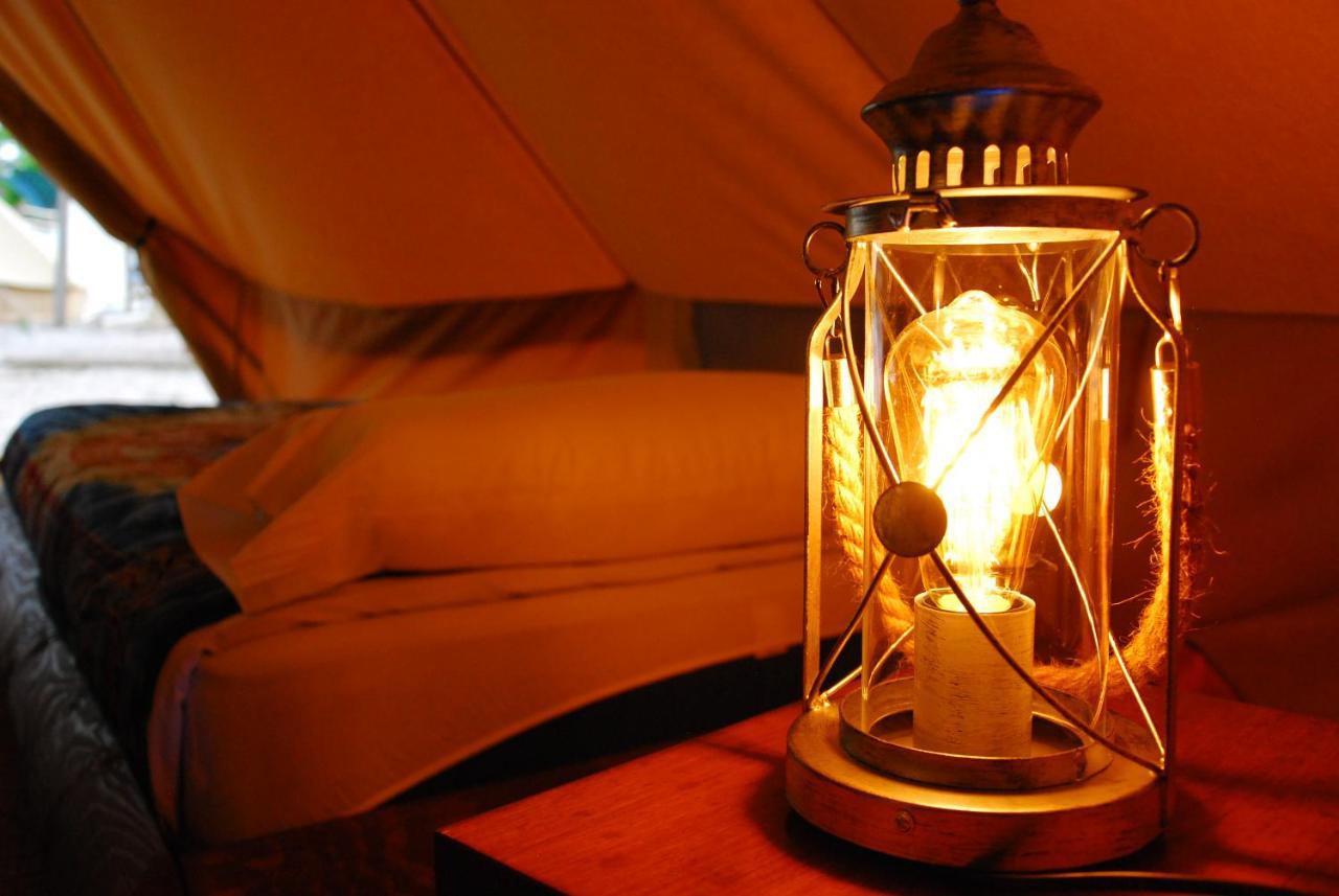 Camping El Roble Valderrobres Dış mekan fotoğraf